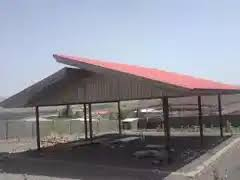 سفال شیروانی سقف شیبدار با پوشش کامل و آب بندی مناسب